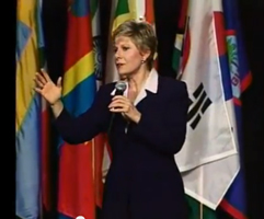 Executive Speech Coach and Hall of Fame Keynote Speaker Patricia Fripp, CSP, CPAE